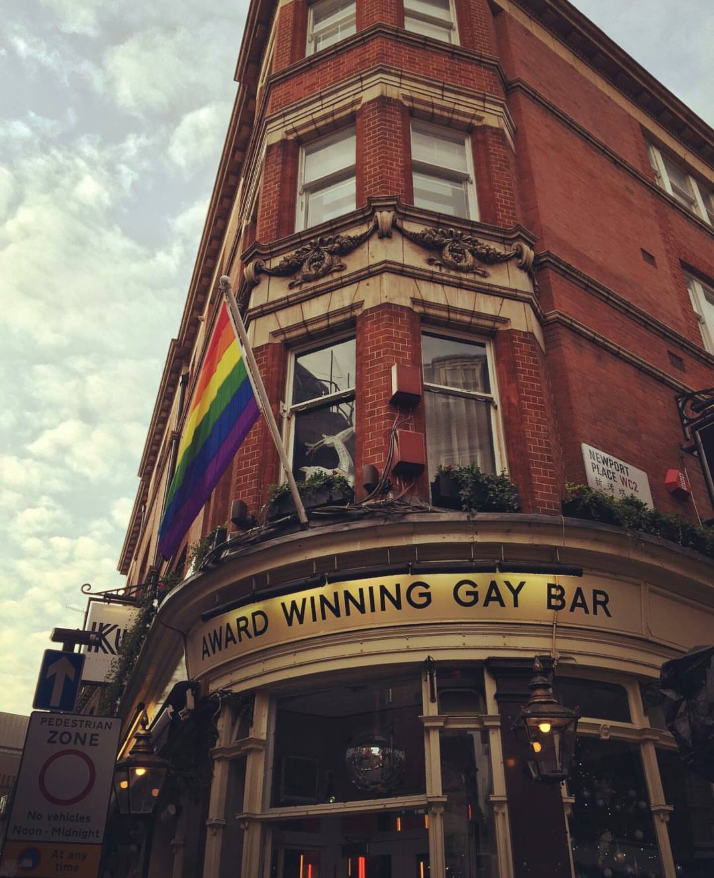 Soho'nun Meşhur Gay Barlarından Birisi