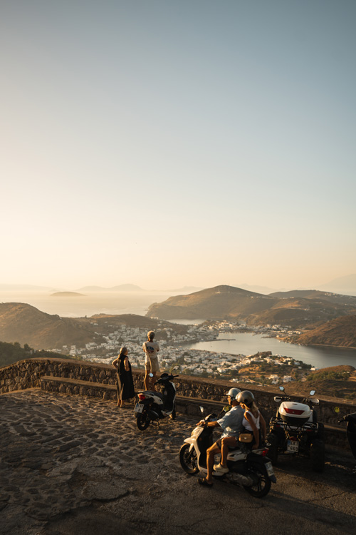 Patmos gezi rehberi ve Patmos gezilecek yerler